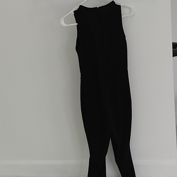 Small Black jumpsuit - Picture 4 of 4
